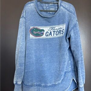 Gator oversized sweater